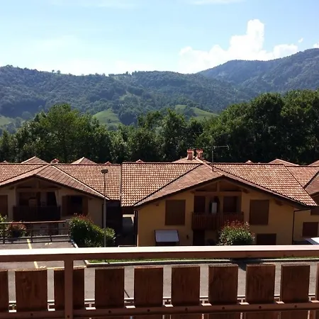 La Pineta Apartament Serina (Lombardy)