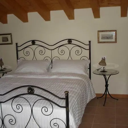 La Pineta Apartment *